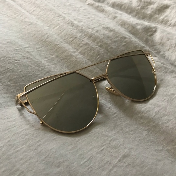 Forever Unique Boutique Accessories Gold Reflective Sunglasses